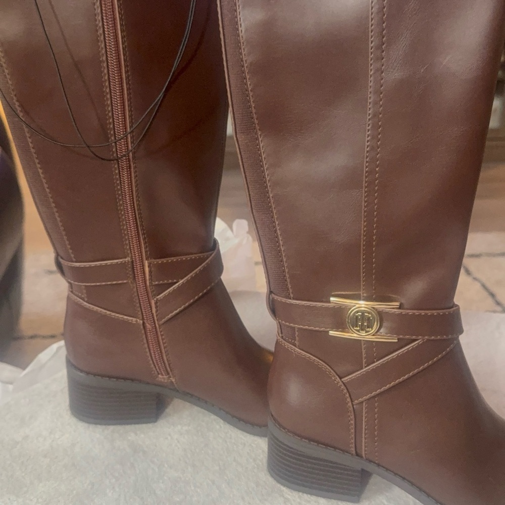 Tommy Hilfiger Brown Heeled Boots with Gold Accent